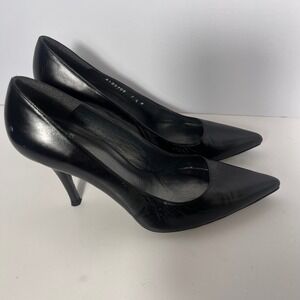 Stuart Weitzman Black Leather Pointed Toe Stiletto Heel Pumps Classic